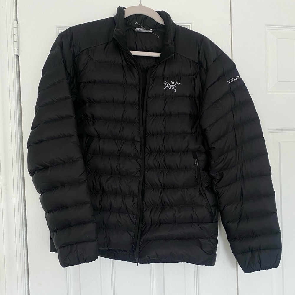 Arcteryx Cerium Men’s Lightweight Down Puffer Packable Jacket